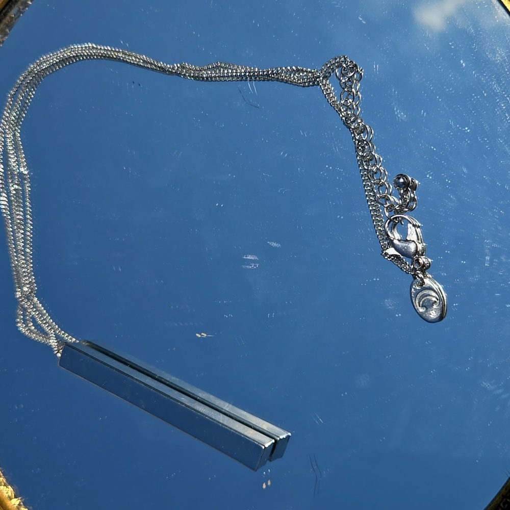 Vintage Charming Charlie Silver Rectangular Bar Pendant Necklace - Picture 2 of 4